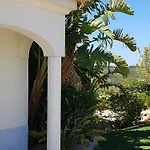 Stunning With Pool & View Near * Буденш