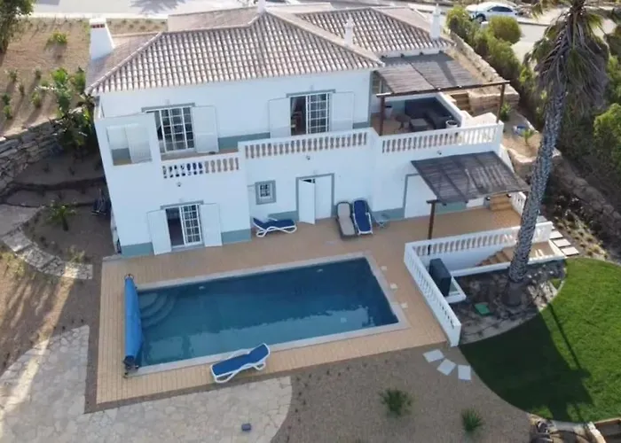 Вилла Stunning With Pool & View Near *