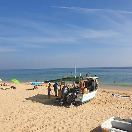 Stunning With Pool & View Near * 布德恩斯