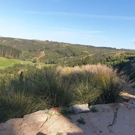 Stunning With Pool & View Near 别墅