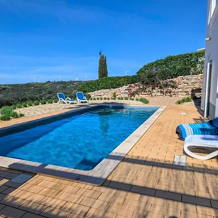 Stunning With Pool & View Near