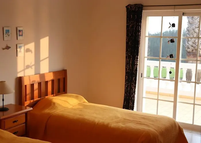 Villa Stunning With Pool & View Near Budens