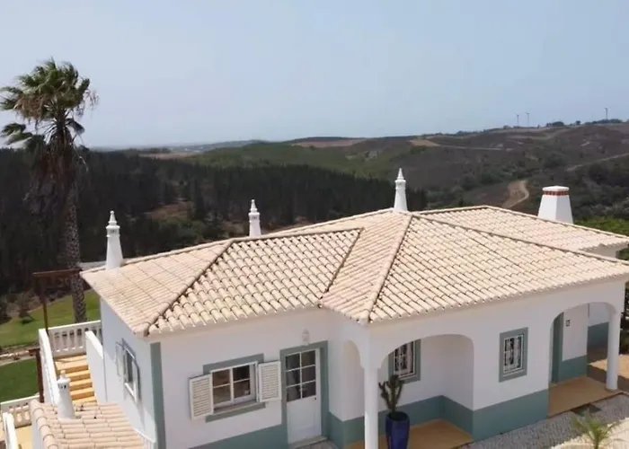 ヴィラ Stunning With Pool & View Near *